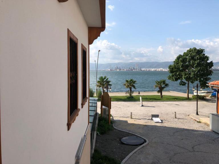 Yali Konak Butik Otel Golcuk Εξωτερικό φωτογραφία